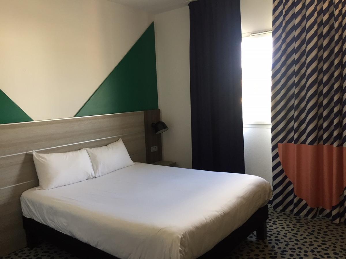 מלון Mirabeau Ibis Styles Marseille Plan De Campagne מראה חיצוני תמונה