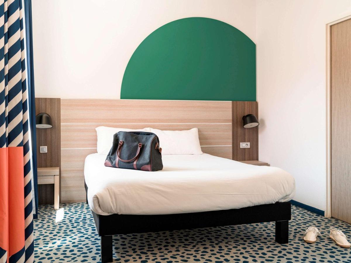 מלון Mirabeau Ibis Styles Marseille Plan De Campagne מראה חיצוני תמונה